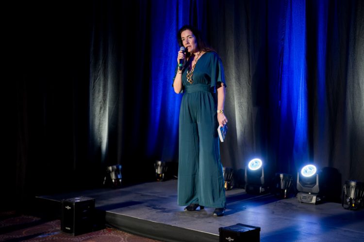 Joana Wollstein_Foto_TimoDietz_10_mittel